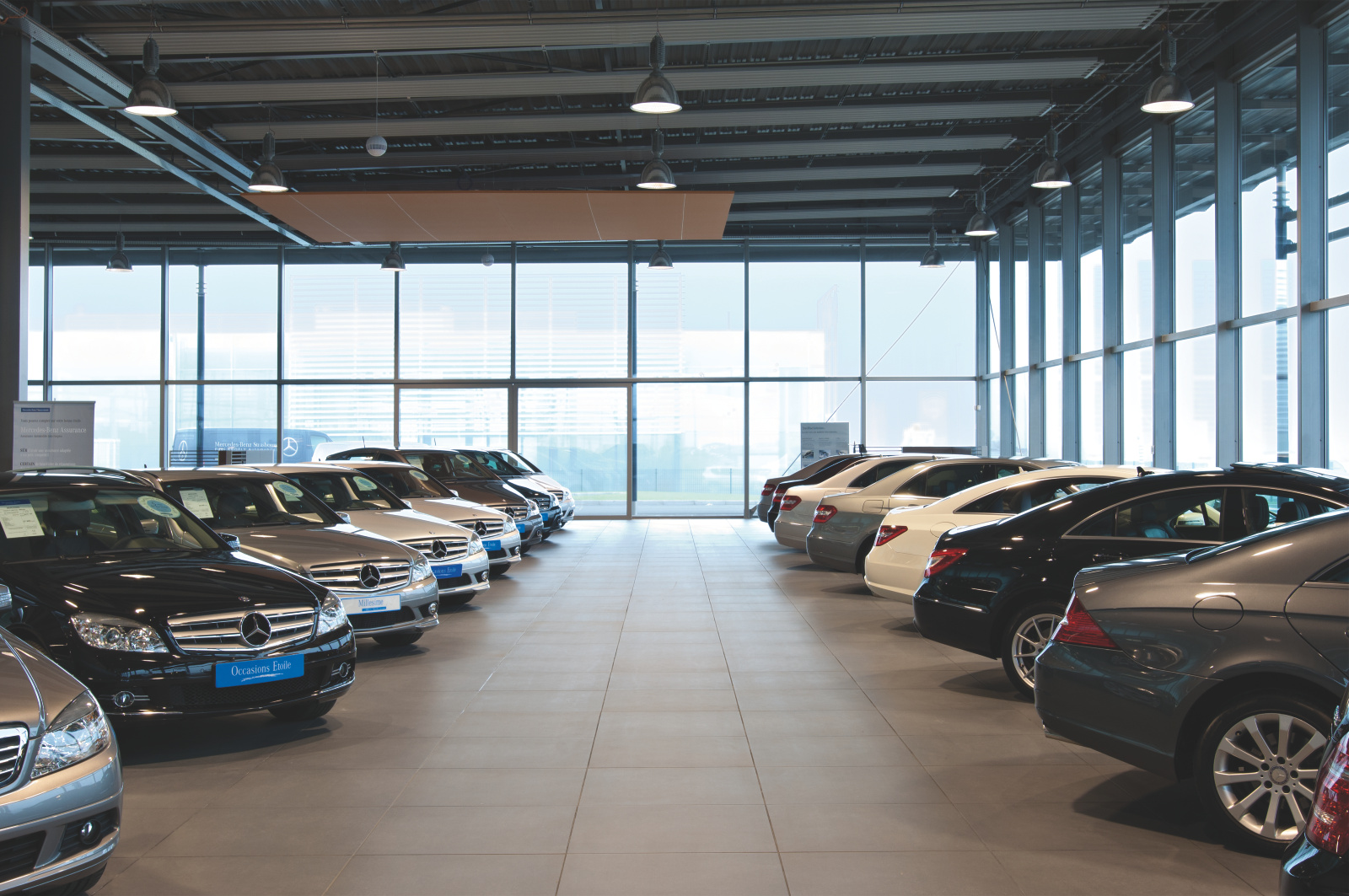 Reference ZBN Heating and cooling ceilings Front view