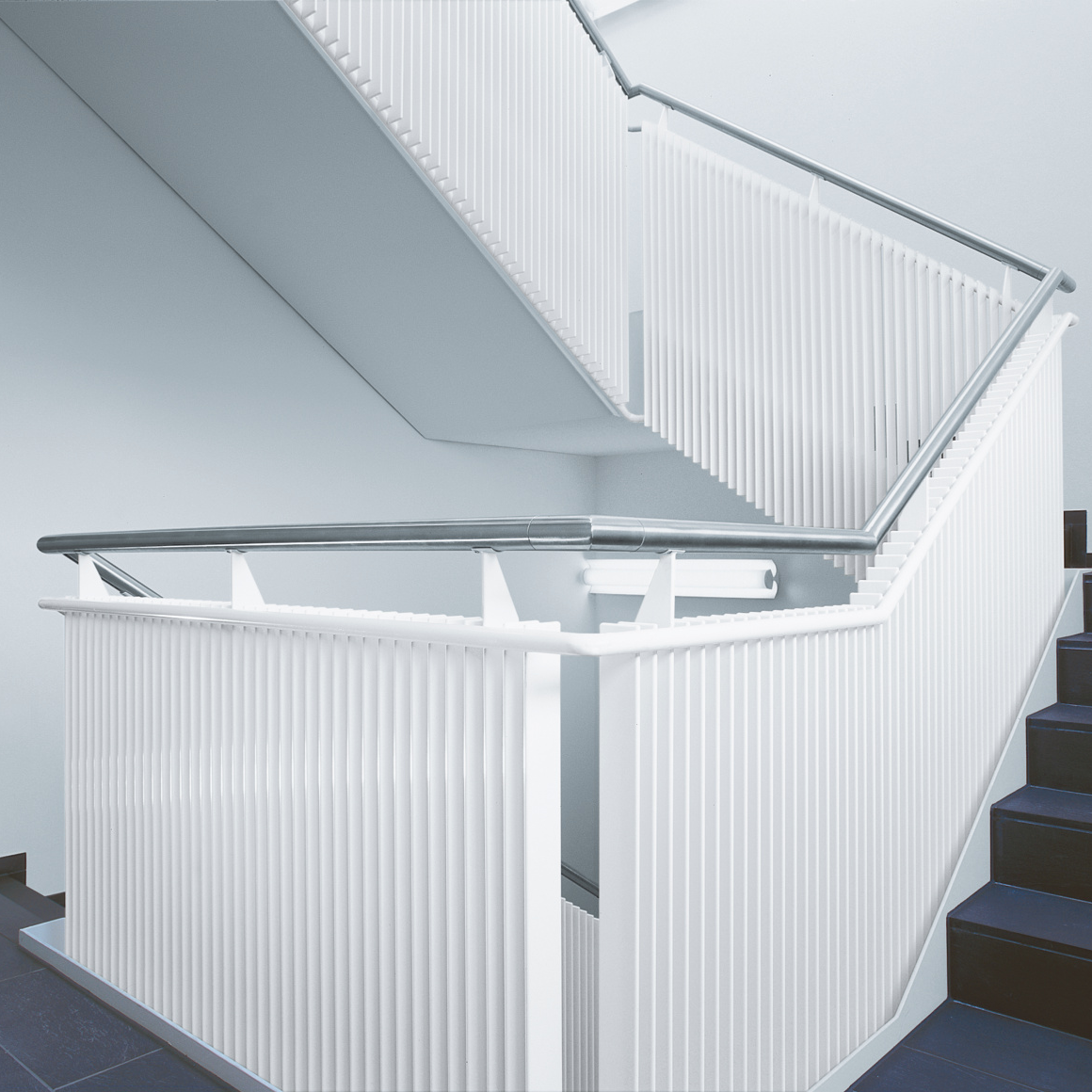 staircase, corridor, banister, stair railing, Gränichen, Stair railing, bevelled, single layer, angled, bevelled, single layer, angled, bevelled, single layer, angled