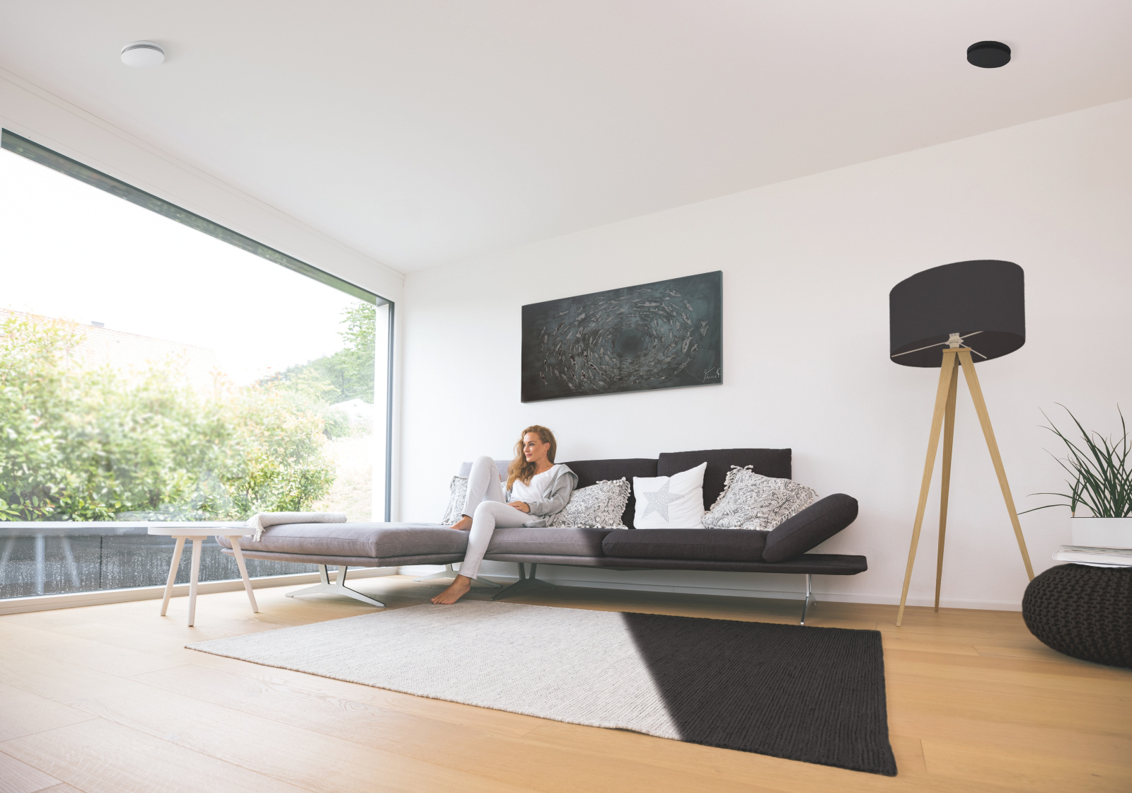 Rendering Zehnder ComfoValve Luna E125 Comfortable indoor ventilation Angled view