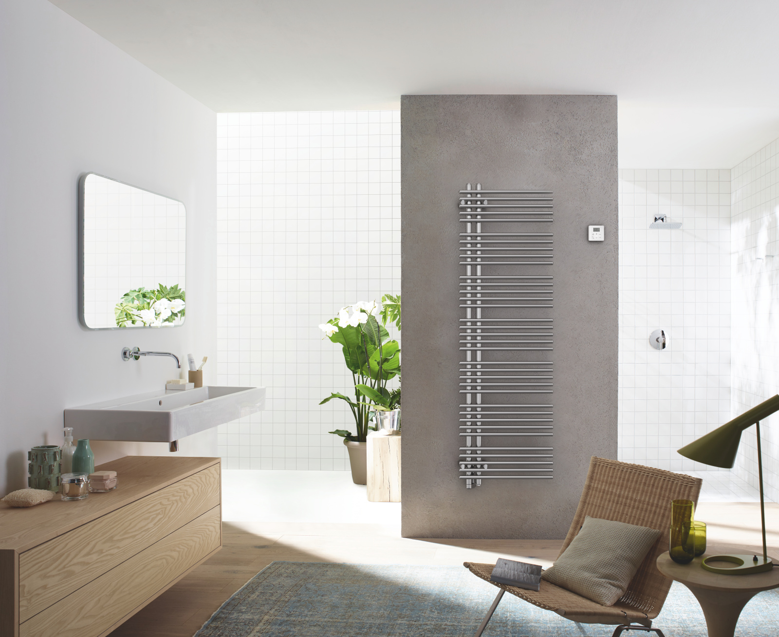 Rendering Zehnder Yucca Asym Decorative radiator Front view