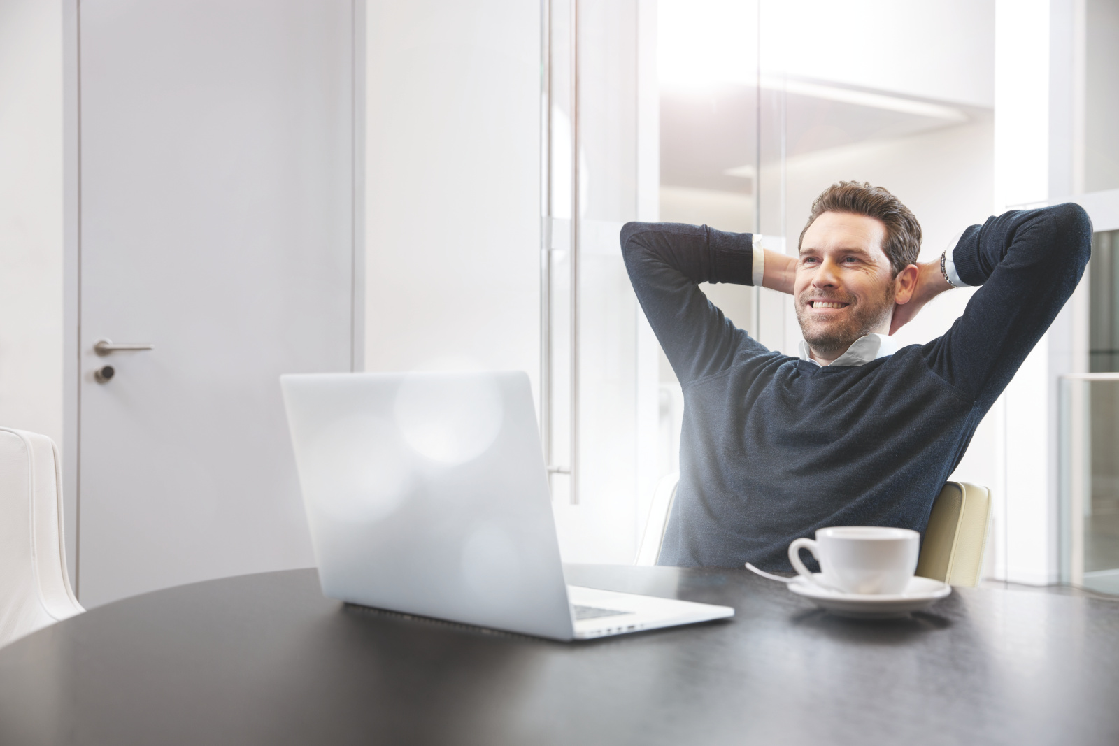 Zehnder_CAS_IMG_Health_Satisfied_Employees-1