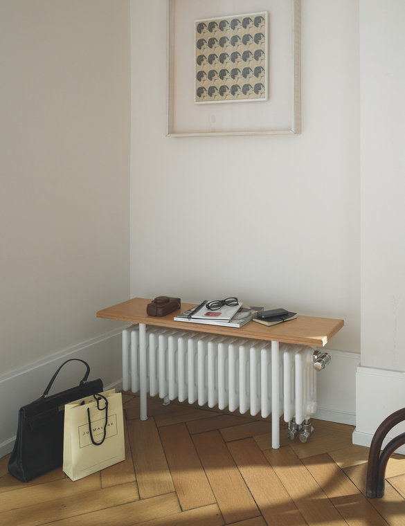 Rendering Zehnder Charleston Relax Decorative radiator Front view