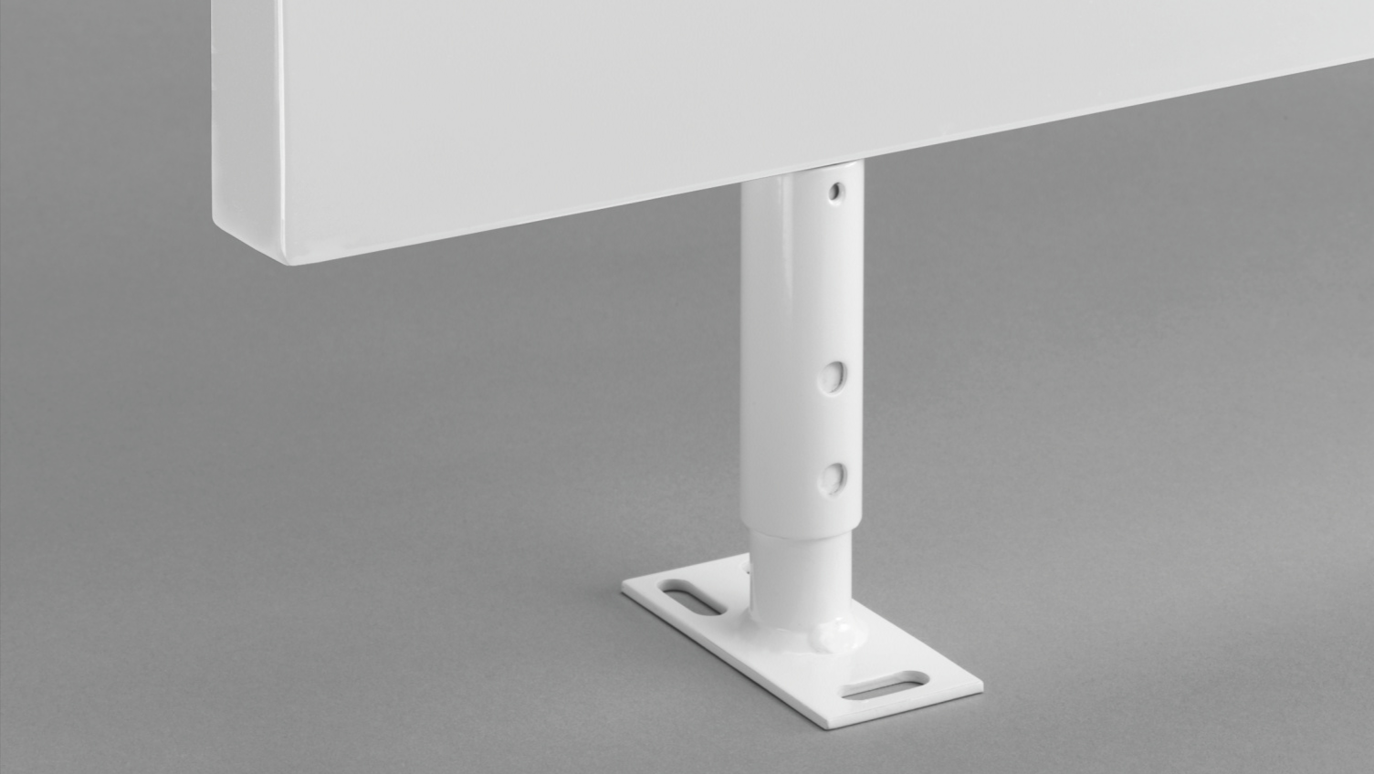 Focus Zehnder Radiapanel Decorative radiator Side view