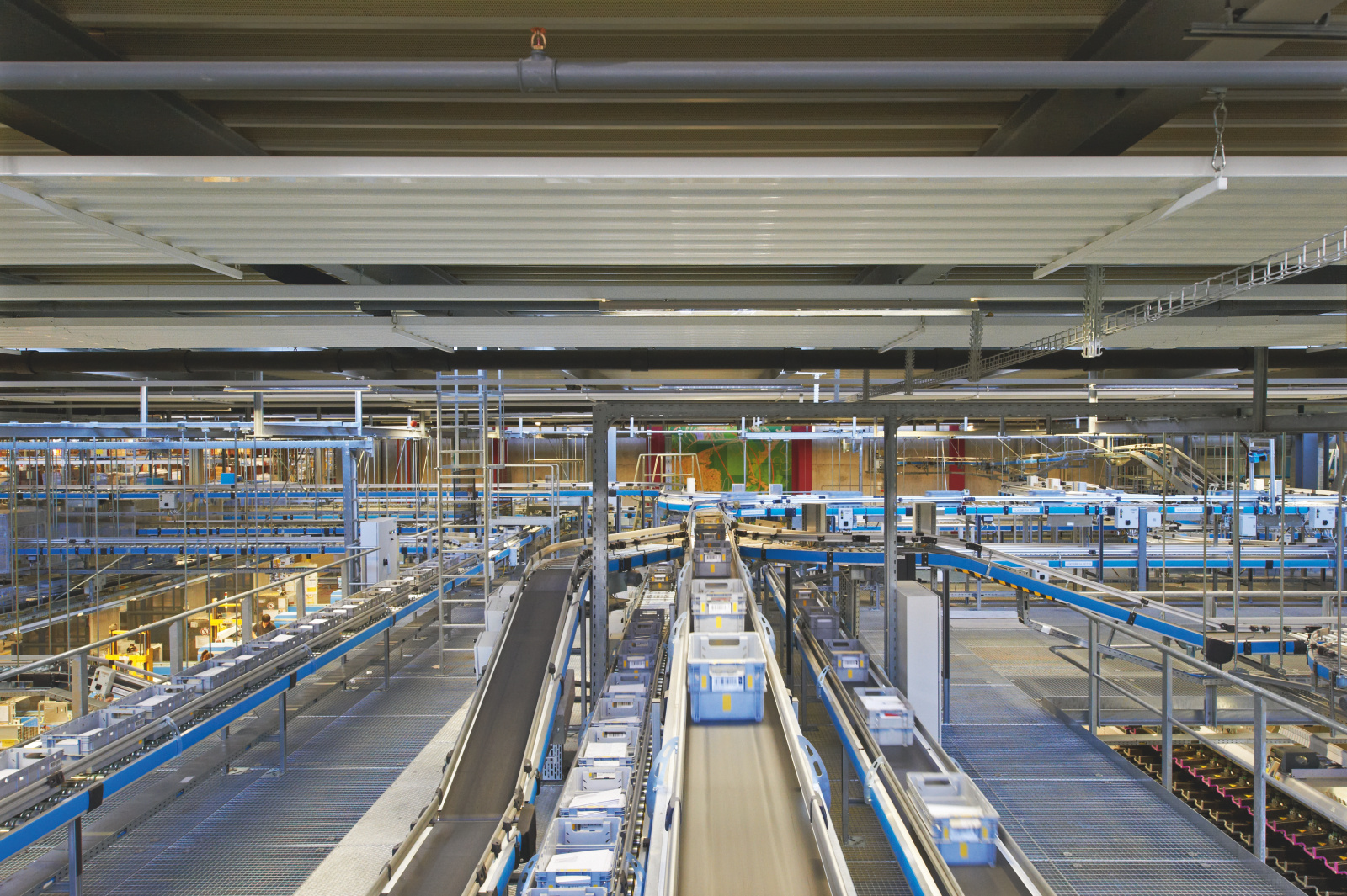 Swiss Post, Härkingen, Switzerland, letter center, high-bay warehouse, reference