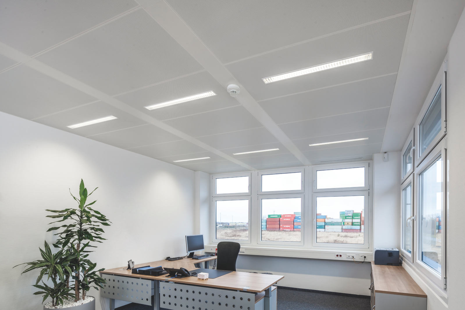 Rendering C-Channel Grid System  