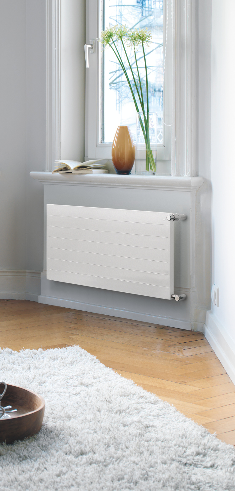 Zehnder_RAD_Radiapanel-HY_white_mounting Rendering Zehnder Radiapanel Decorative radiator Front view